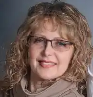 Ларина Жанна Артемовна