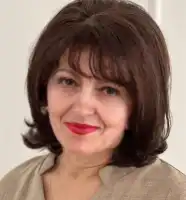 Попова Алиса Константиновна